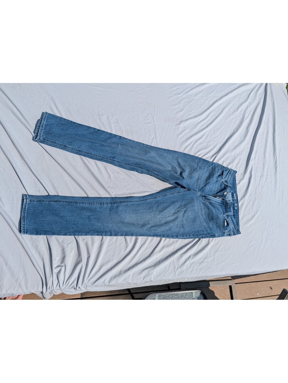 Old Navy Women's High-Rise Straight Cut Blue Jeans Size 4